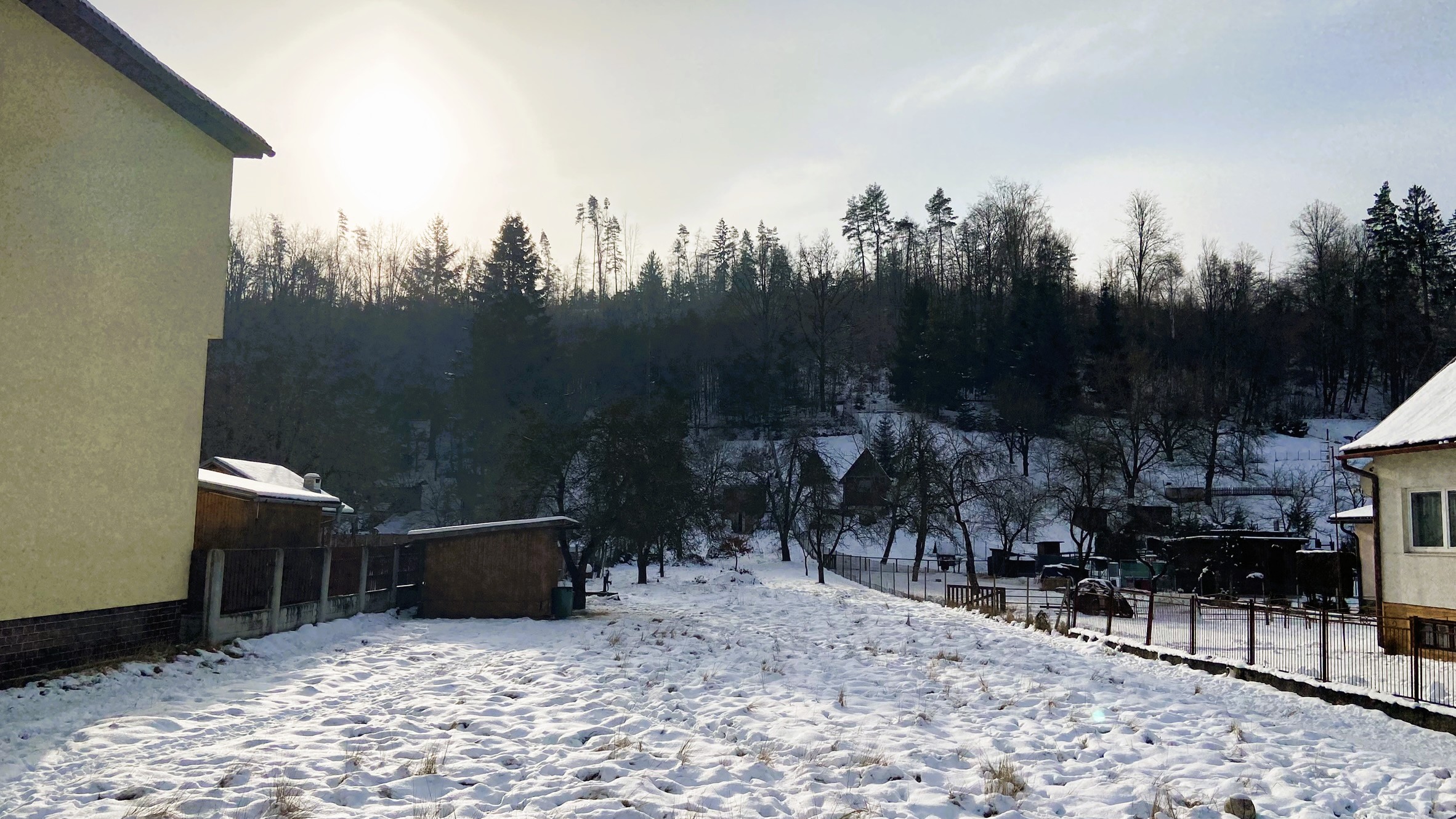 Stavebný pozemok 1811 m² – Považský Chlmec, Žilina