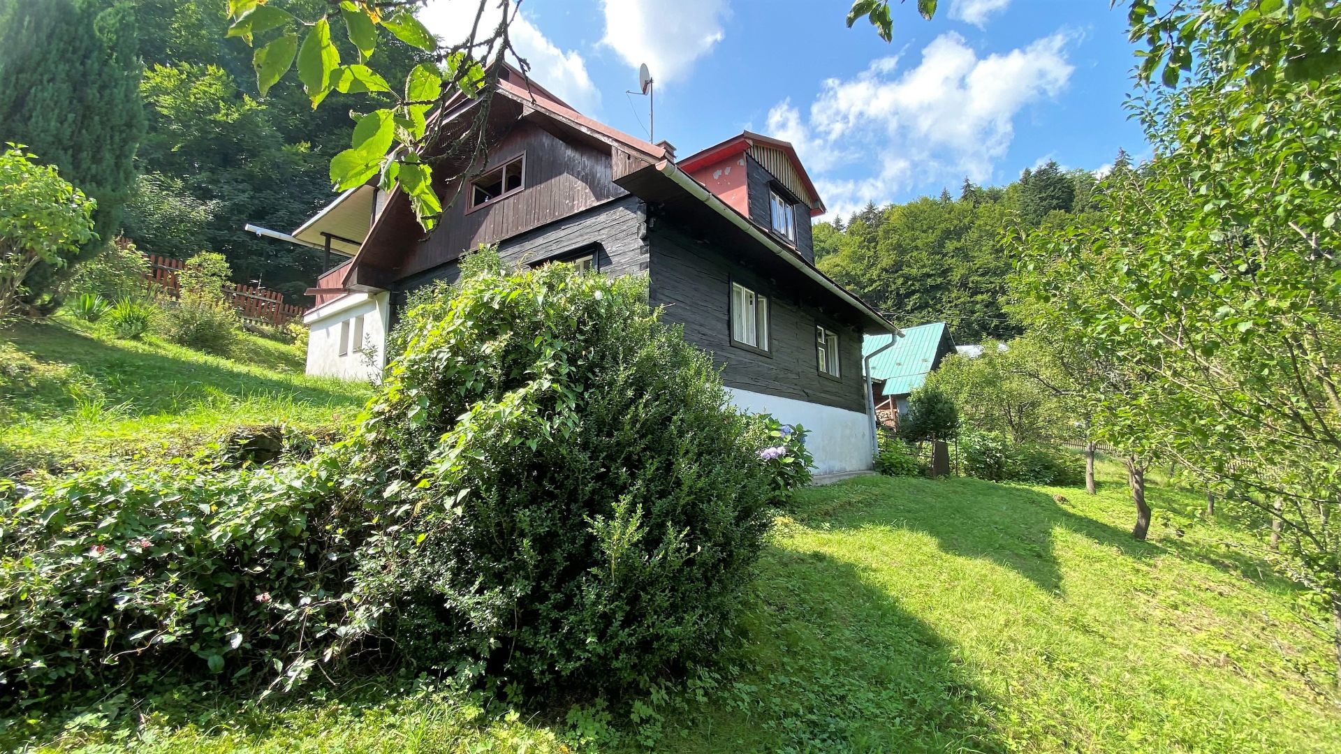 REZERVOVANÁ: Drevenica - Veľké Rovné, Bytča