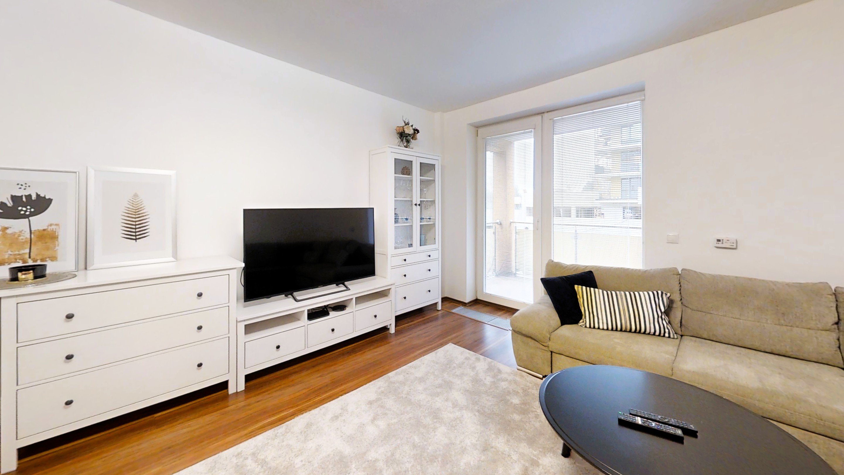 Prenajatý - Kompletne zariadený 2 izb. byt s terasou, 3*STAR Bôrik, Žilina