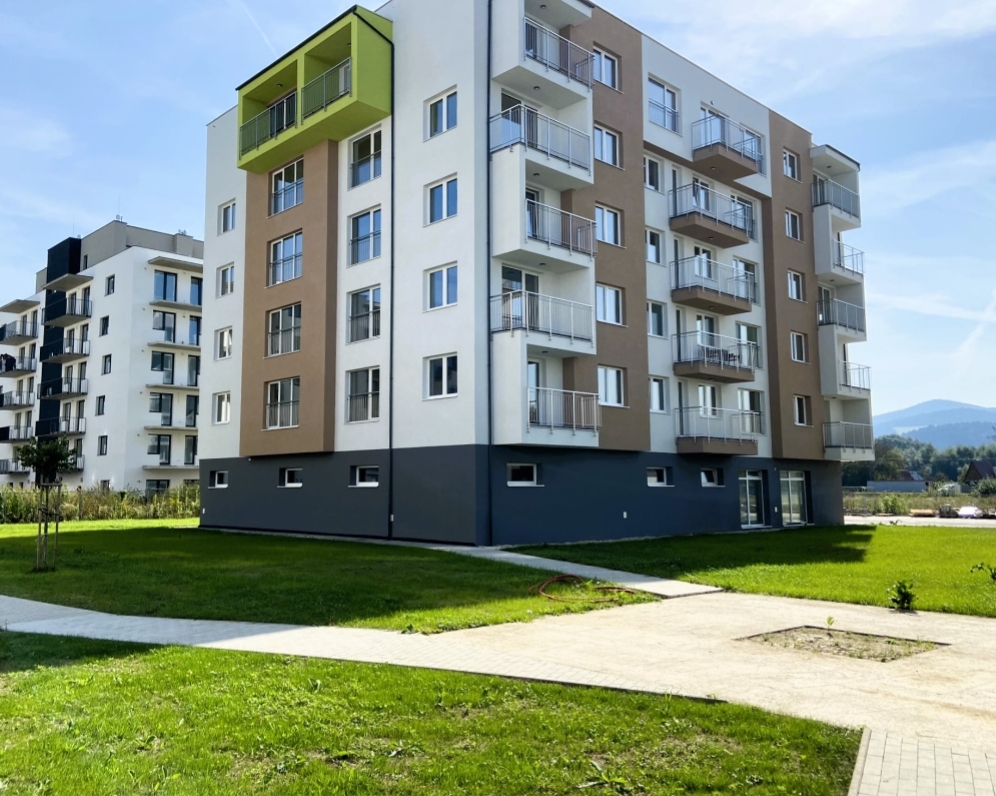 PREDANÝ 3-izb. byt - Thurzové sady, Bytča